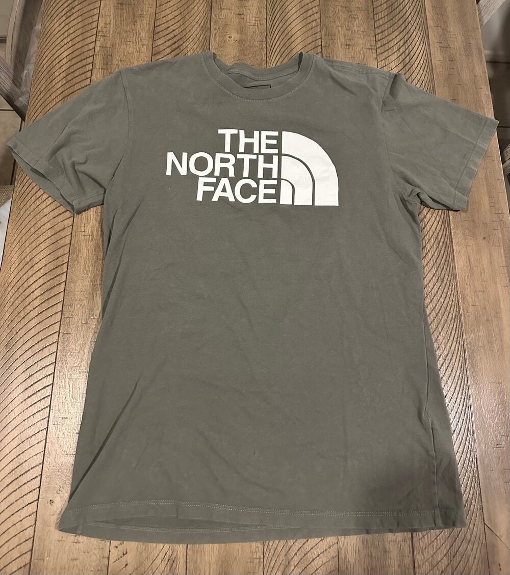 The North Face Men's Grey Half Dome Logo Graphic T-Shirt Medium M Short Sleeve